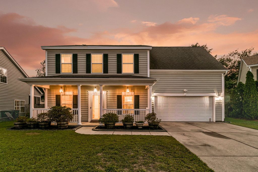 1412 Kinglet Lane, Hanahan, SC 29410