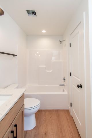 3724 27th Street S, Moorhead, MN 56560