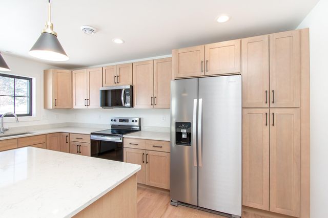 3724 27th Street S, Moorhead, MN 56560