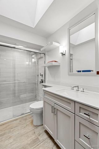7040 Christopher Drive, St Louis, MO 63129