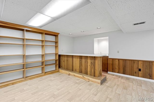 7040 Christopher Drive, St Louis, MO 63129
