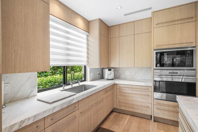 6054 NW 23RD Avenue, Boca Raton, FL 33496