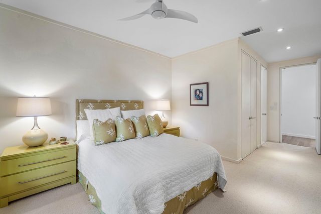 6054 NW 23RD Avenue, Boca Raton, FL 33496