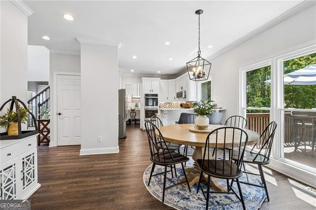 5428 Glencastle Way, Suwanee, GA 30024