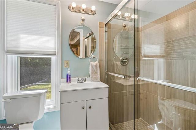 5428 Glencastle Way, Suwanee, GA 30024