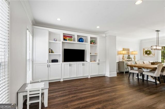 5428 Glencastle Way, Suwanee, GA 30024