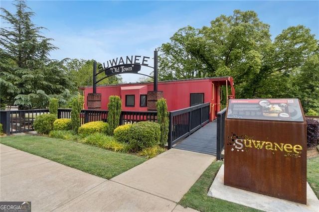 5428 Glencastle Way, Suwanee, GA 30024