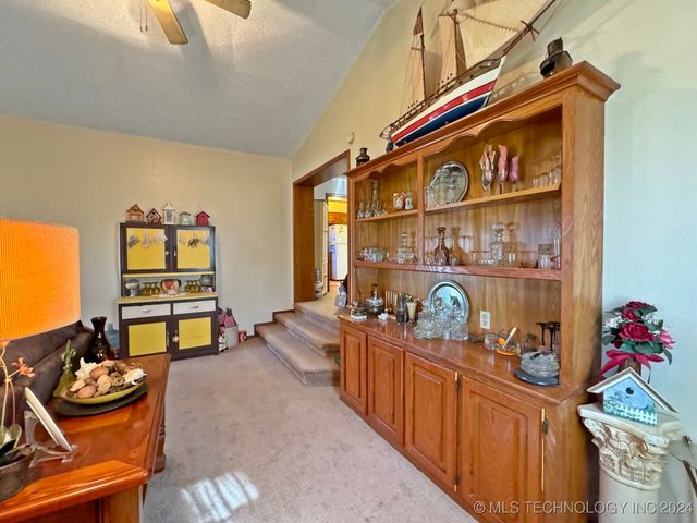 613 S Rodgers Street, Vian, OK 74962