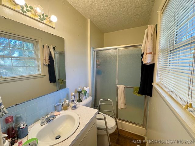 613 S Rodgers Street, Vian, OK 74962