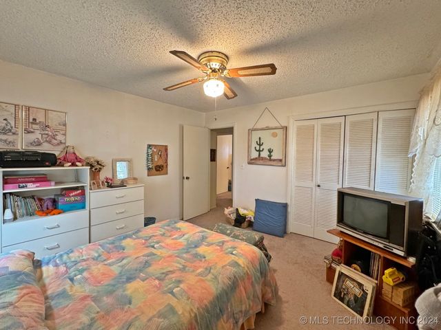 613 S Rodgers Street, Vian, OK 74962