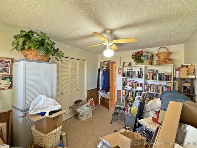 613 S Rodgers Street, Vian, OK 74962