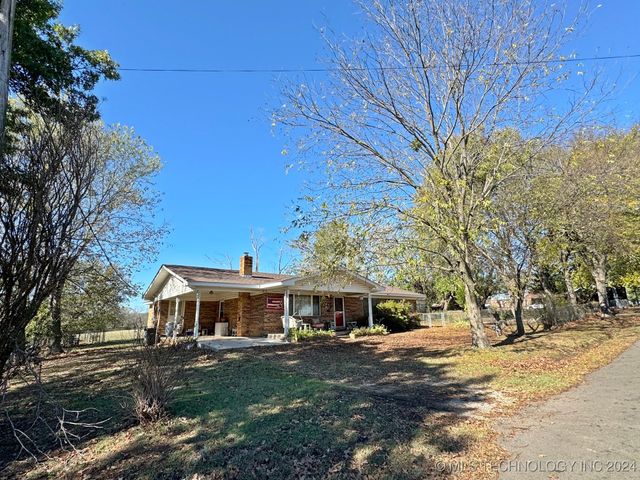 613 S Rodgers Street, Vian, OK 74962