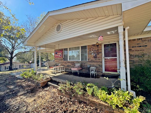 613 S Rodgers Street, Vian, OK 74962