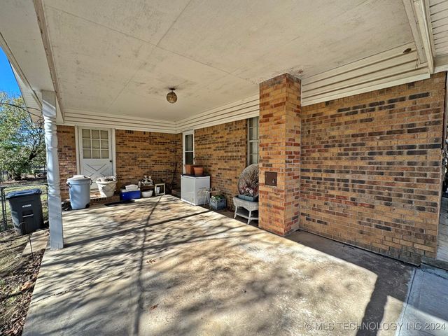 613 S Rodgers Street, Vian, OK 74962
