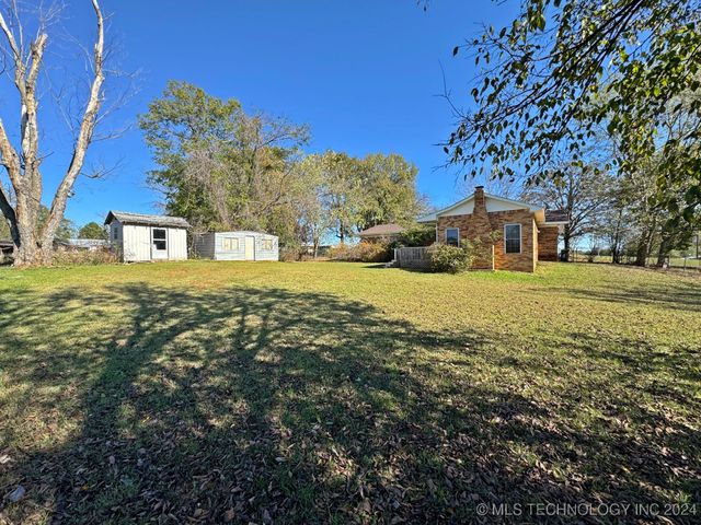613 S Rodgers Street, Vian, OK 74962