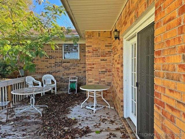 613 S Rodgers Street, Vian, OK 74962