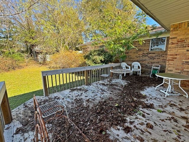 613 S Rodgers Street, Vian, OK 74962