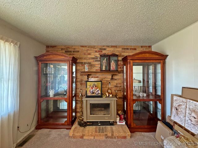 613 S Rodgers Street, Vian, OK 74962