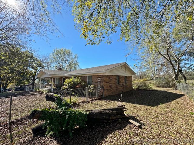 613 S Rodgers Street, Vian, OK 74962
