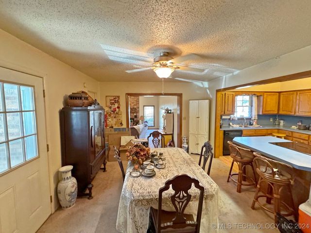 613 S Rodgers Street, Vian, OK 74962