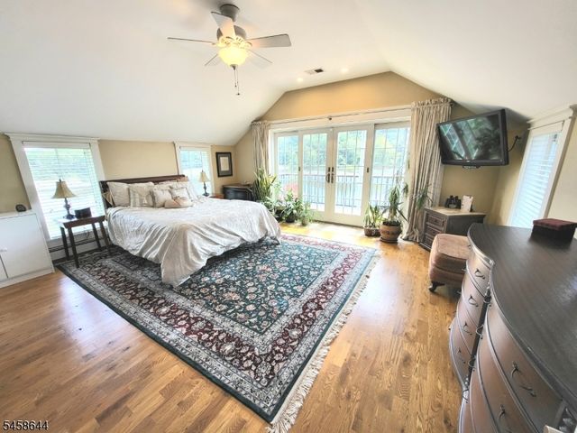 61 Race St, Union Twp., NJ 08867