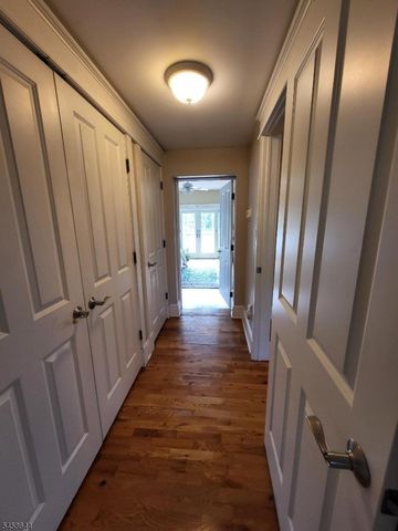 61 Race St, Union Twp., NJ 08867