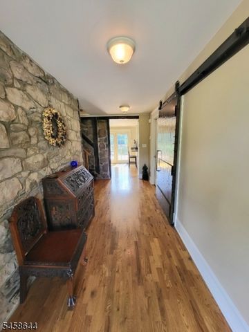 61 Race St, Union Twp., NJ 08867