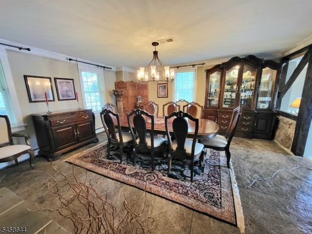 61 Race St, Union Twp., NJ 08867