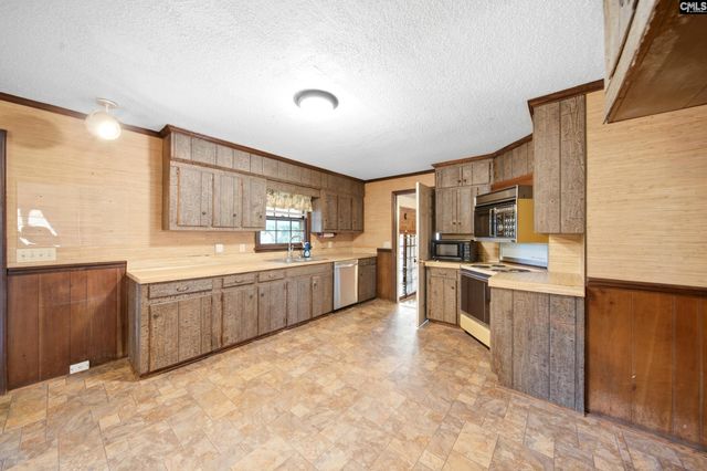 2439 Dove Lane, Columbia, SC 29210