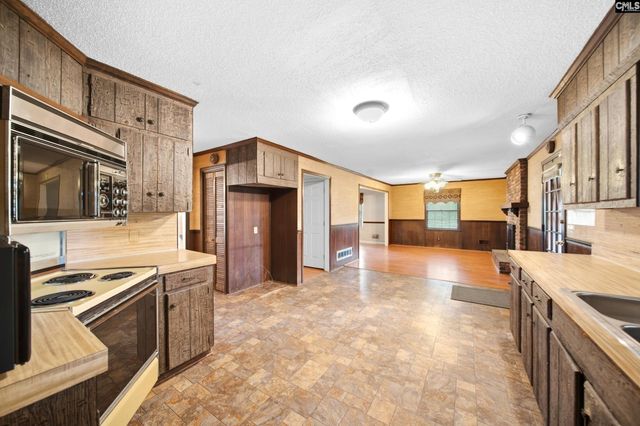 2439 Dove Lane, Columbia, SC 29210