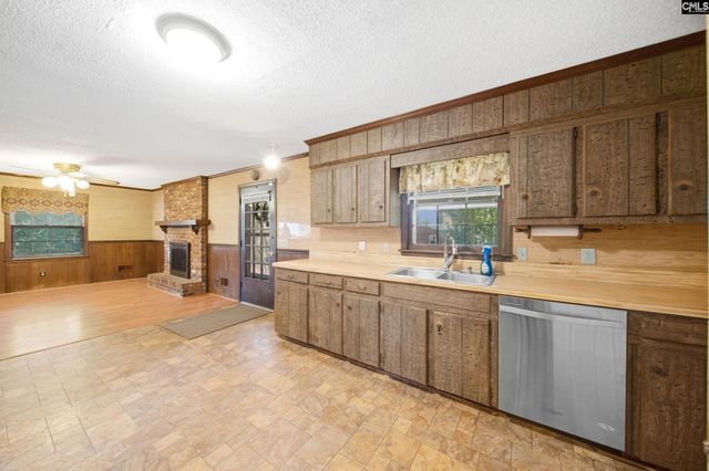 2439 Dove Lane, Columbia, SC 29210