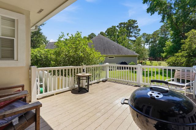 3092 Kings Ct., Little River, SC 29566