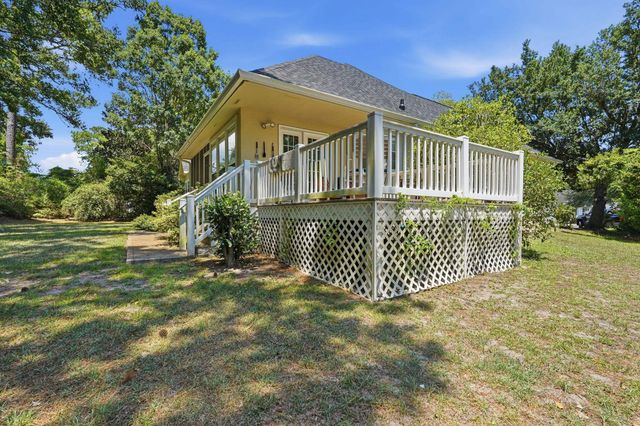 3092 Kings Ct., Little River, SC 29566