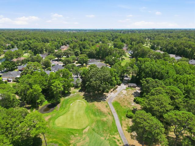 3092 Kings Ct., Little River, SC 29566