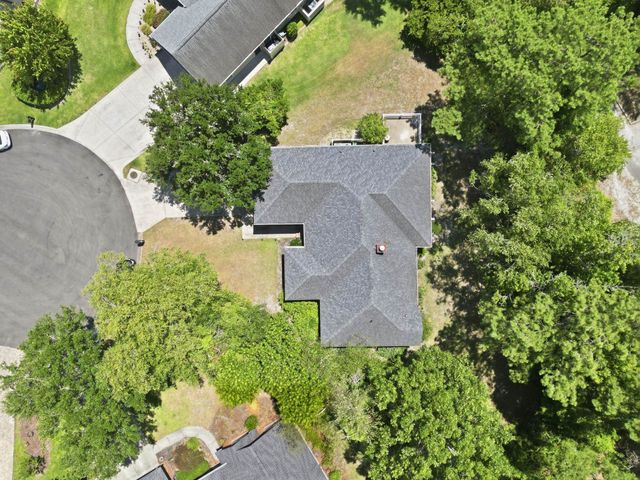 3092 Kings Ct., Little River, SC 29566