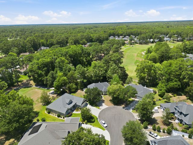3092 Kings Ct., Little River, SC 29566