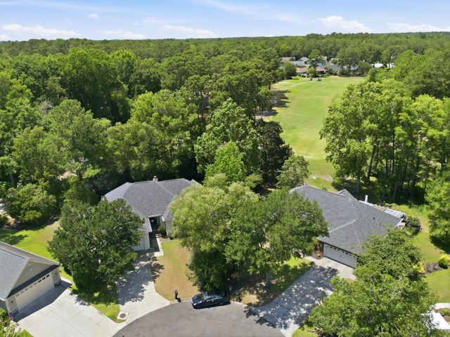 3092 Kings Ct., Little River, SC 29566