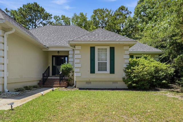 3092 Kings Ct., Little River, SC 29566