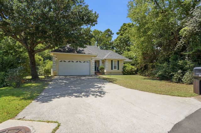 3092 Kings Ct., Little River, SC 29566