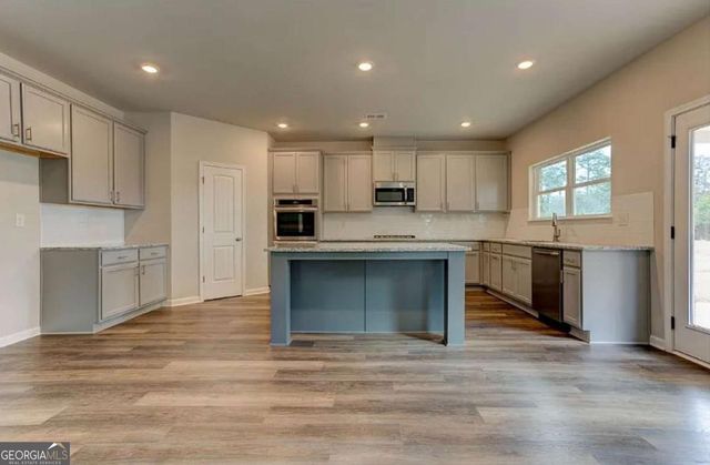 120 Ilene Drive, Fayetteville, GA 30214