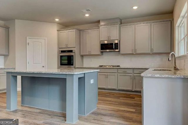 120 Ilene Drive, Fayetteville, GA 30214