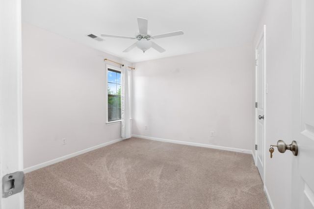 9754 WOODLAND FOX LN, Cordova, TN 38018