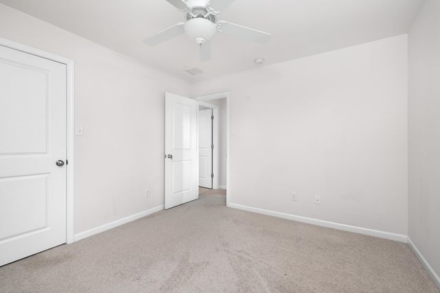 9754 WOODLAND FOX LN, Cordova, TN 38018