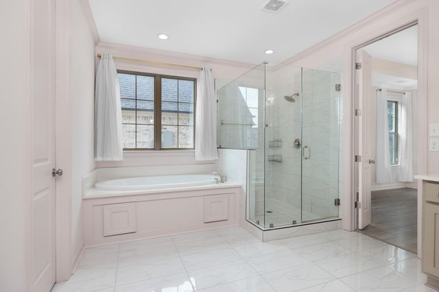 9754 WOODLAND FOX LN, Cordova, TN 38018