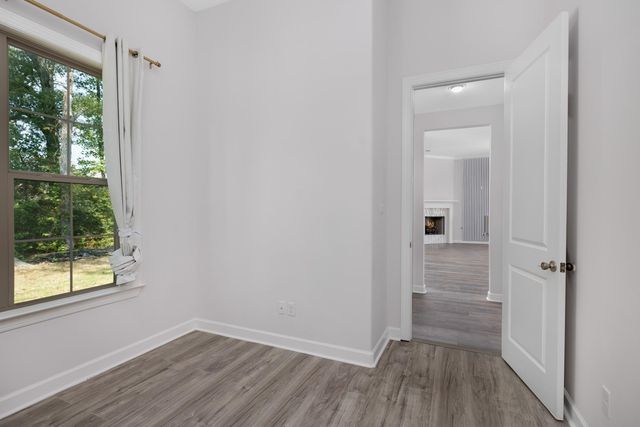 9754 WOODLAND FOX LN, Cordova, TN 38018