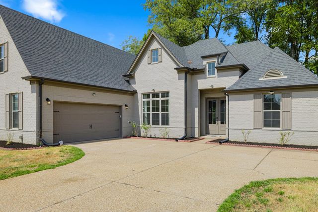 9754 WOODLAND FOX LN, Cordova, TN 38018