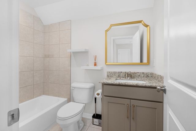 9754 WOODLAND FOX LN, Cordova, TN 38018