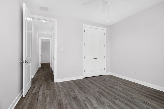 9754 WOODLAND FOX LN, Cordova, TN 38018