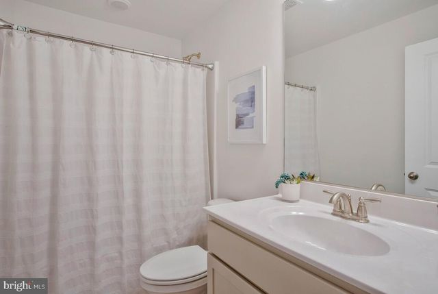 130 KINSEY DR, Prince Frederick, MD 20678