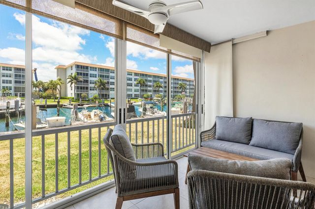 911 Gardenia Drive 154, Delray Beach, FL 33483